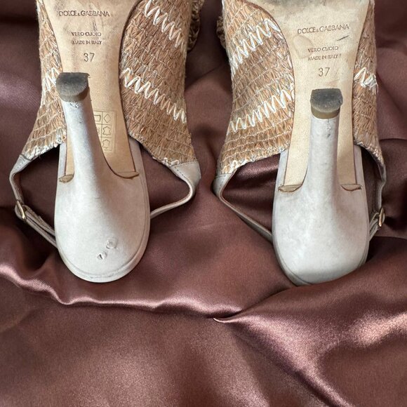 Dolce & Gabbana Slingback Heels in Beige – Size 37 EUR/6.5 US - Picture 4 of 11